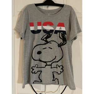 Family Fun Peanuts Snoopy USA Graphic T-Shirt Gray Womens Medium Patriotic M